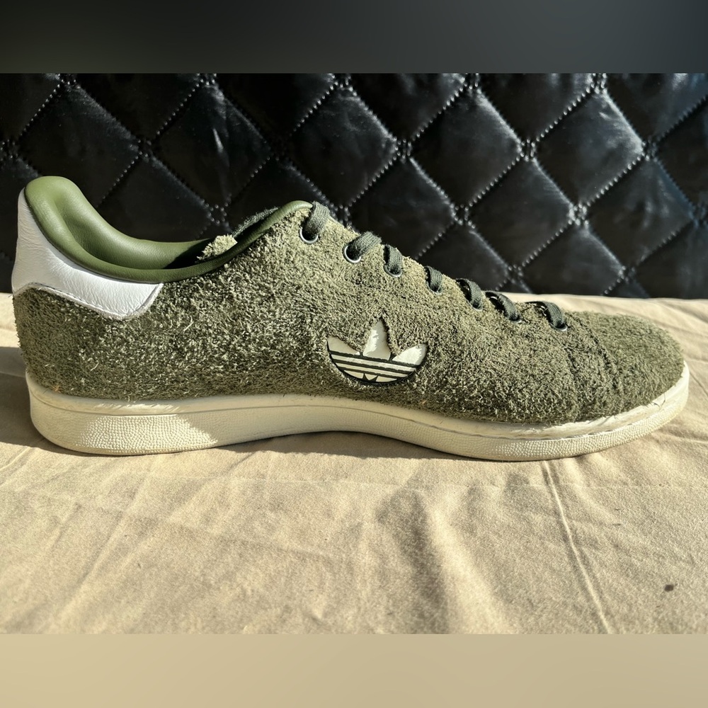 Adidas Originals Men’s 11.5M Suede Sneakers Olive Green